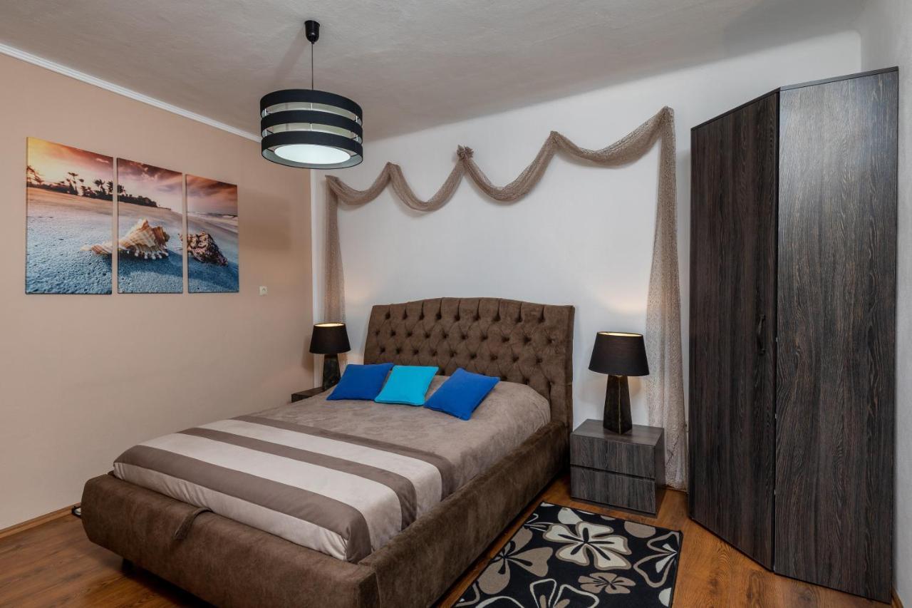 Apartment Nina & Kate Ston Kamer foto